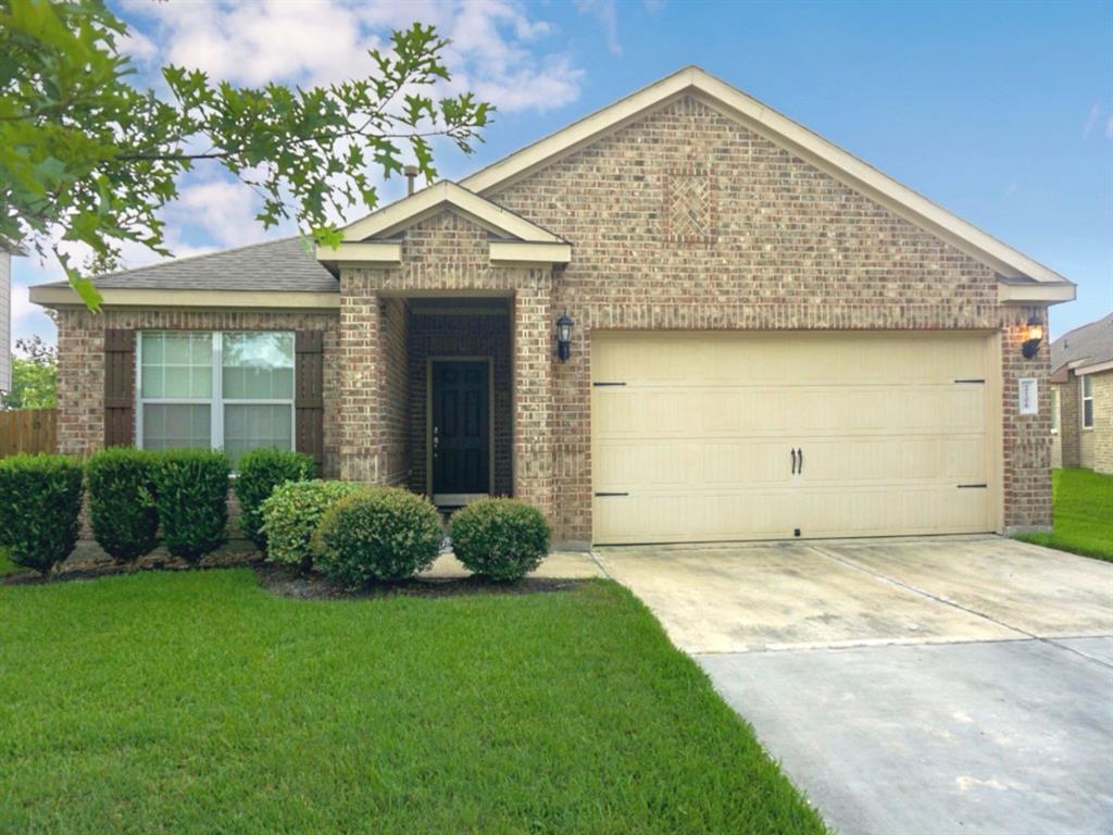 2106 Sterling Oaks Drive - Photo 1