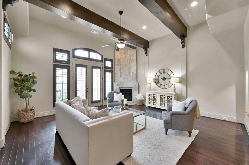 1810 25th Street - Photo 1