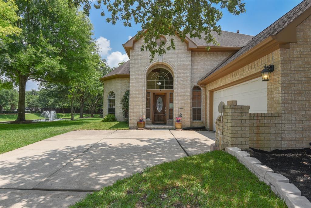 1511 Lakeside Enclave Drive - Photo 1