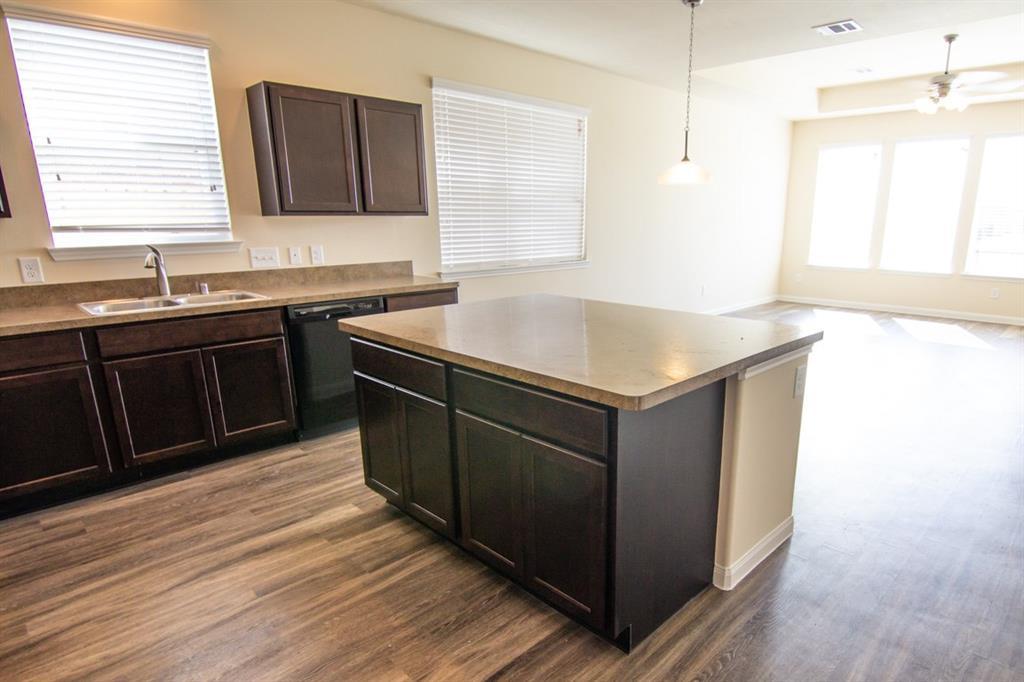 29618 Woodsons Shore Drive - Photo 1