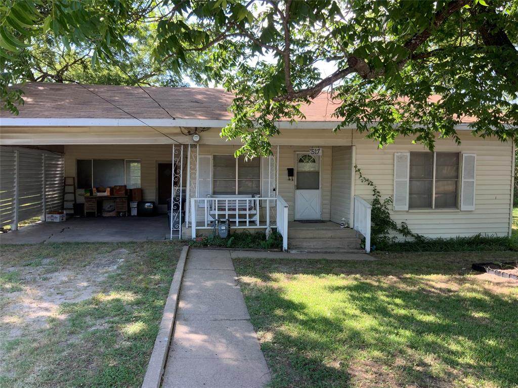 517 Ellis Street - Photo 1