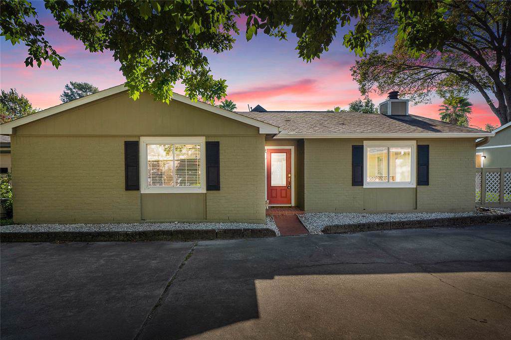 9116 Vogue Lane - Photo 1