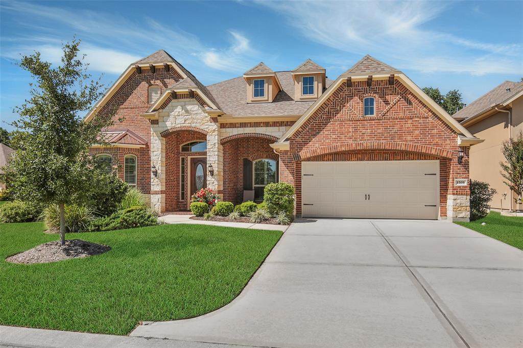 1203 Belgravia Way - Photo 1