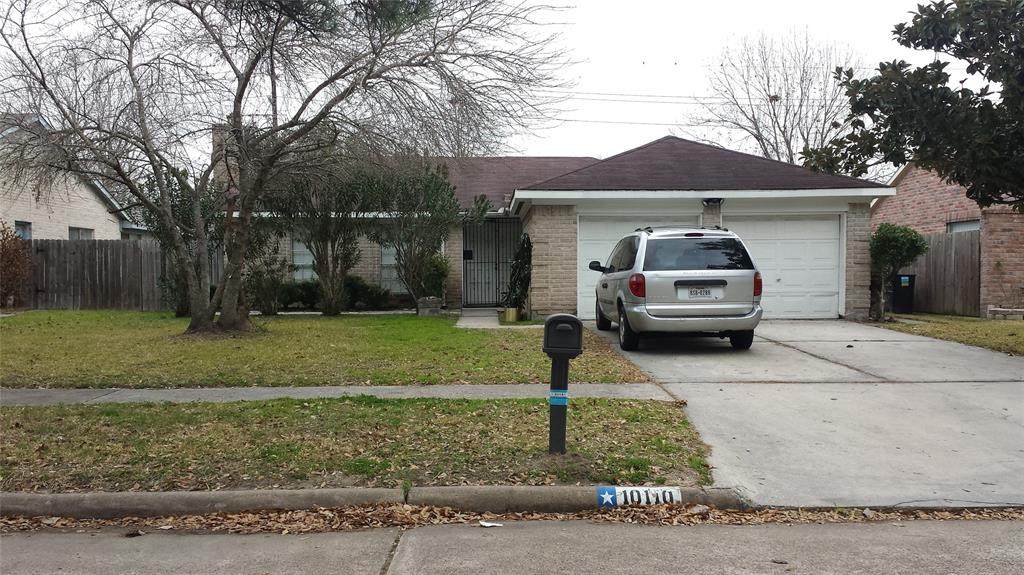 10110 Trade Winds Drive - Photo 1