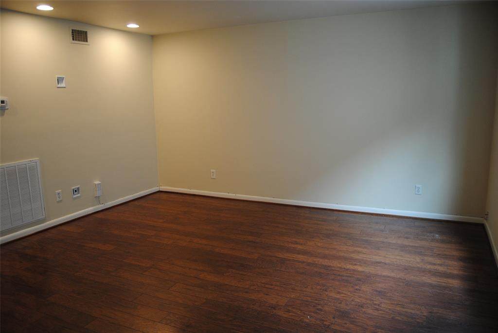 6122 Kirby Drive - Photo 1
