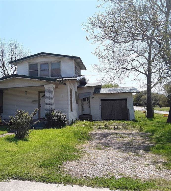 1502 Texas Avenue - Photo 1