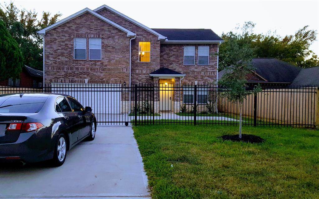 2607 Hardy Street - Photo 1
