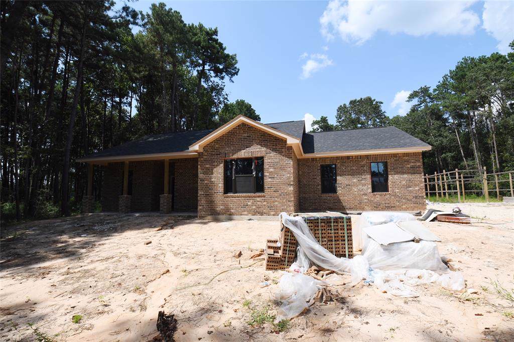 631 County Road 2286 - Photo 1