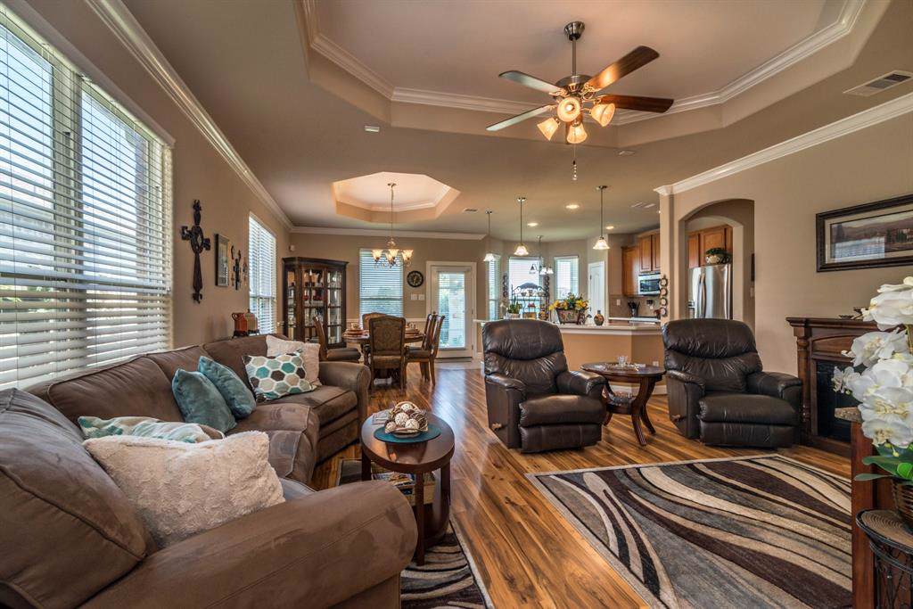 1646 Cecina Street - Photo 1