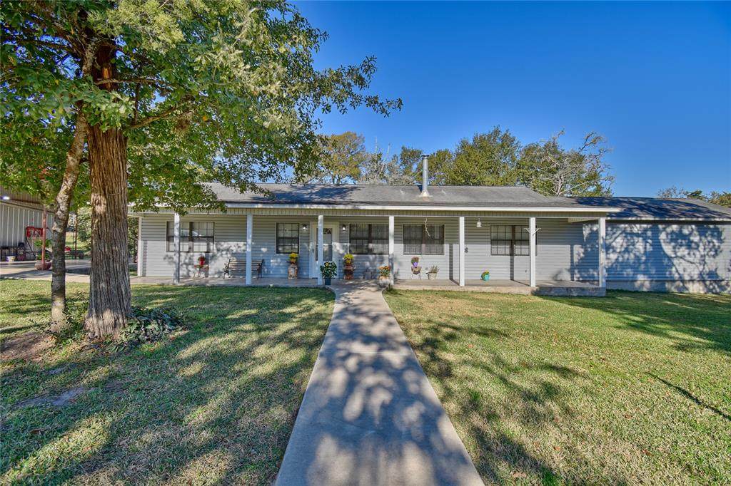9889 Lake Forest Circle - Photo 1