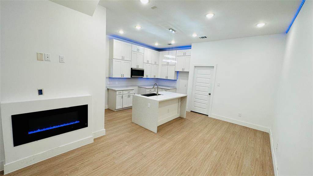 4512 Brinkley Street - Photo 1