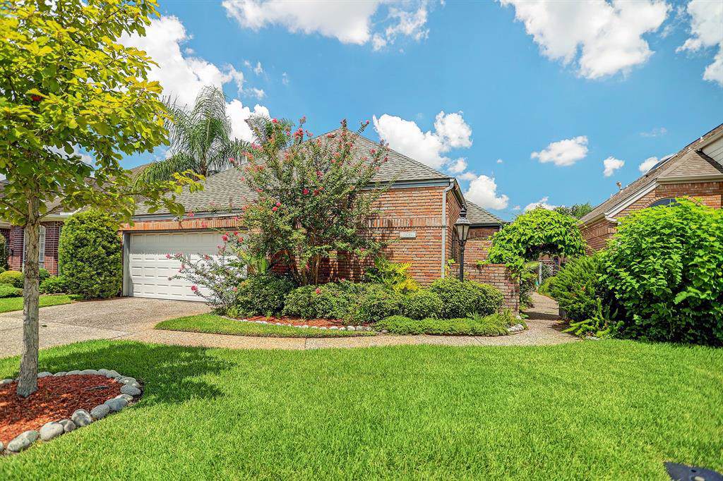 6534 Prairie Dunes Drive - Photo 1