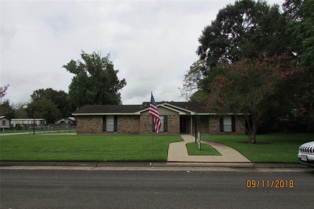 2112 Edgewood - Photo 1