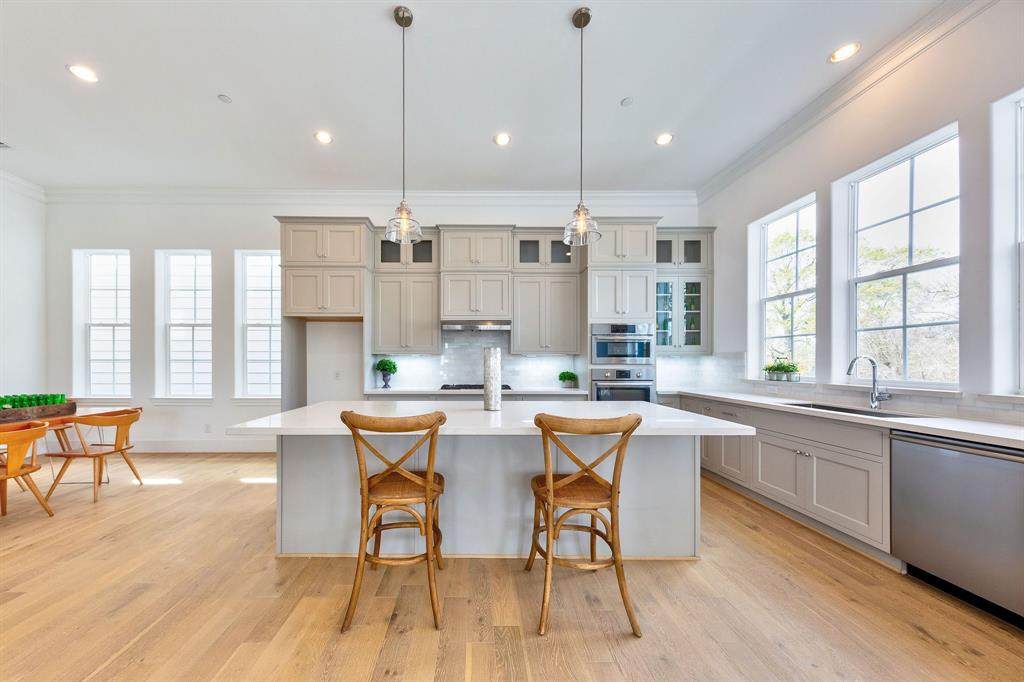 2226D Lou Ellen Lane - Photo 1