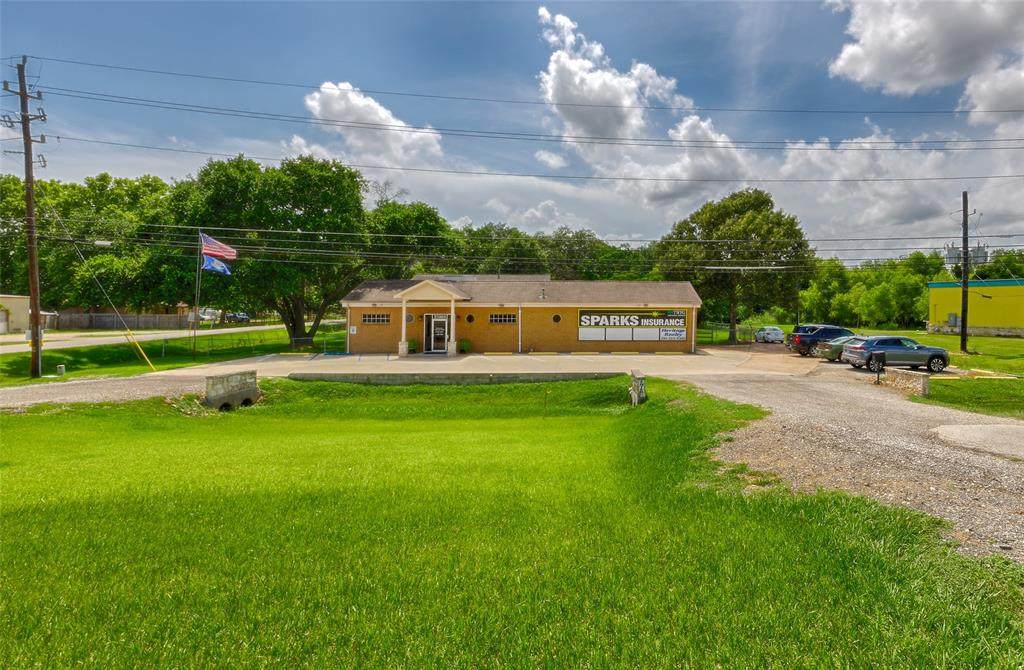 25103 Fm 2100 Road - Photo 1