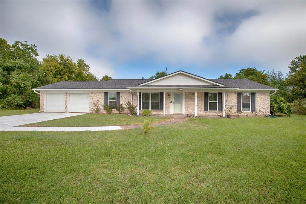 2514 Bayshore Drive - Photo 1