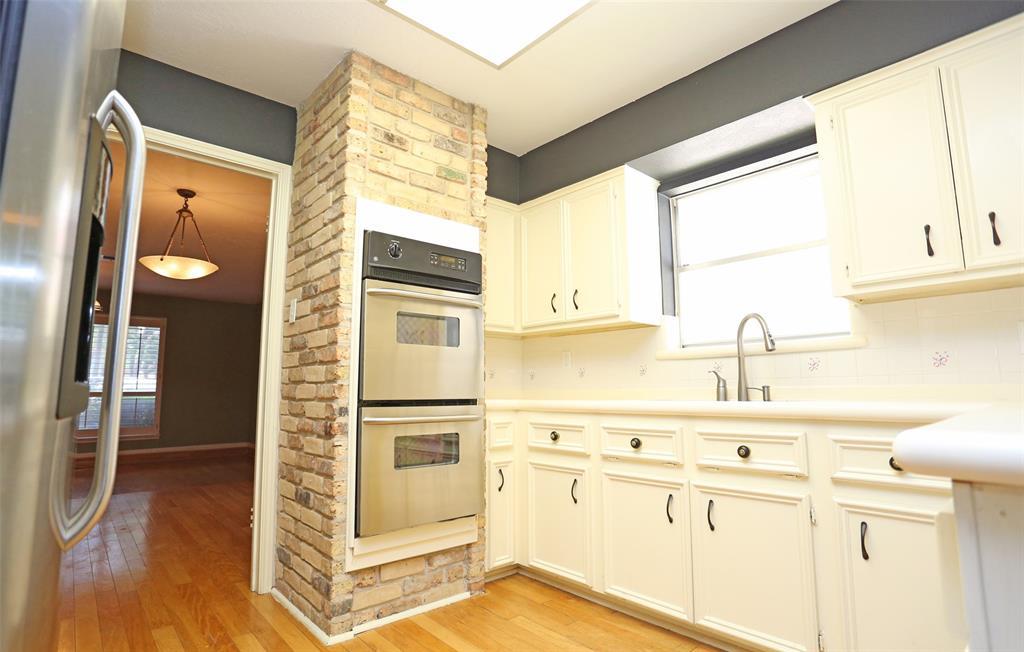 5918 Lawn Lane - Photo 1