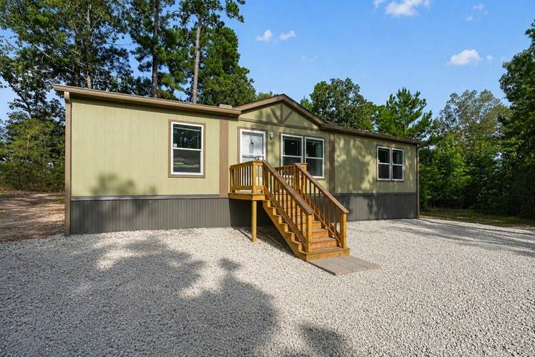 10 Oakwood Drive - Photo 1