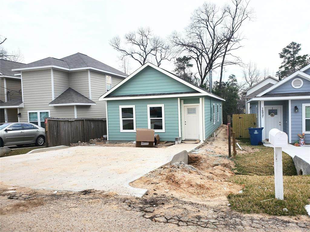 16933 Glenheath Street - Photo 1