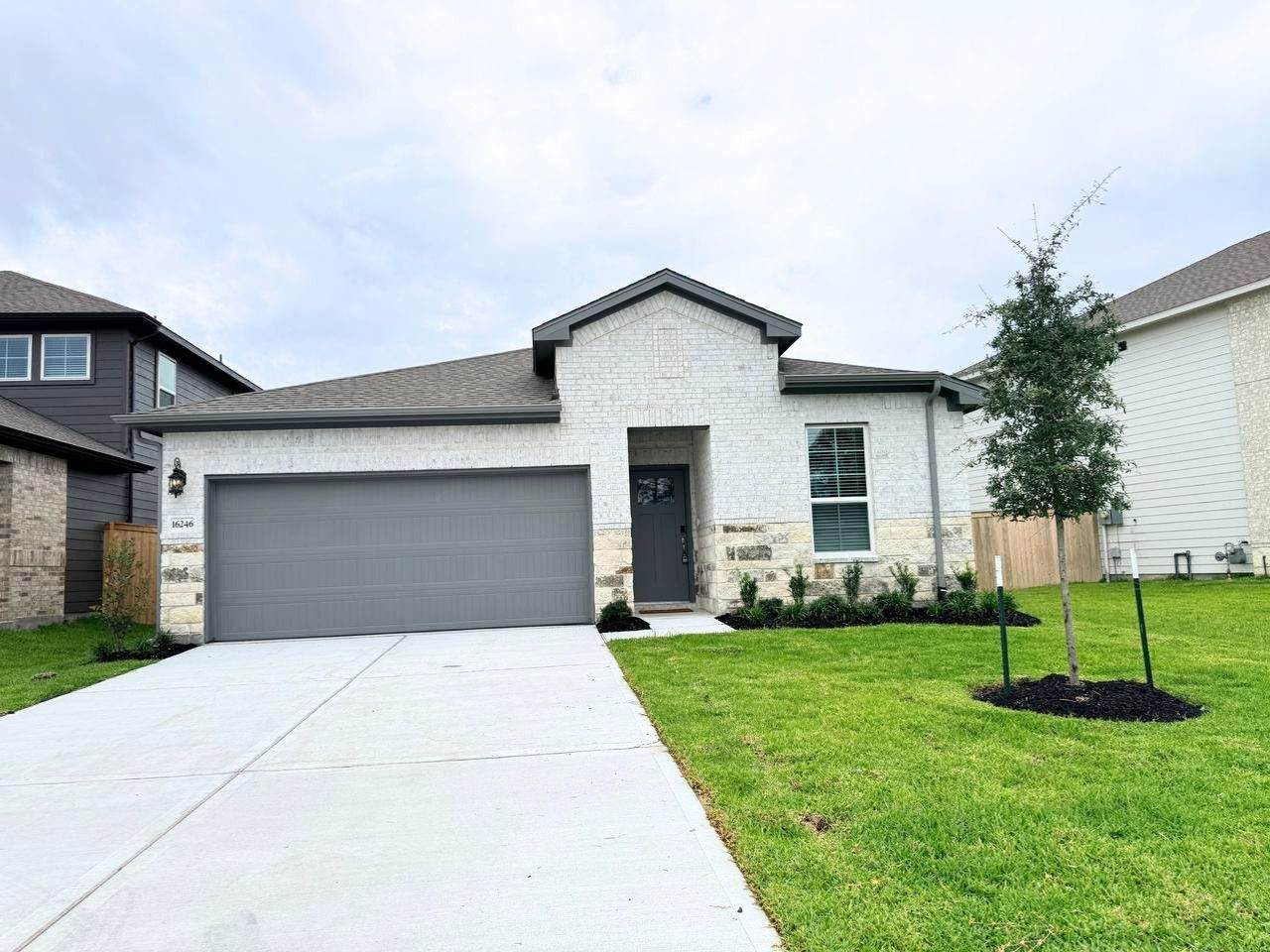 16246 Parish Pointe - Photo 1