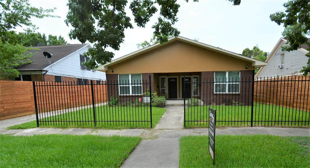 2616 Isabella Street - Photo 1