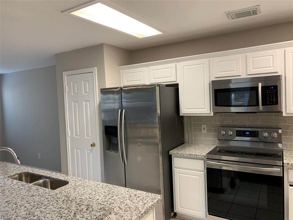 27 Walden Elms Circle - Photo 1