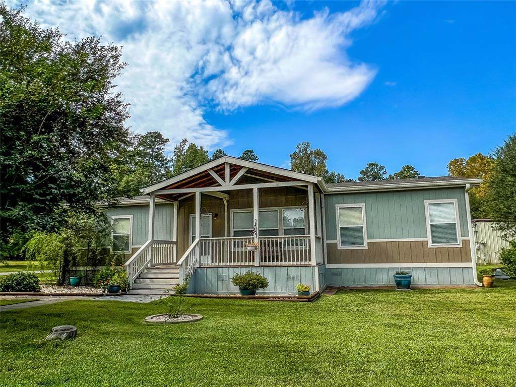 10790 Fostoria Road - Photo 1