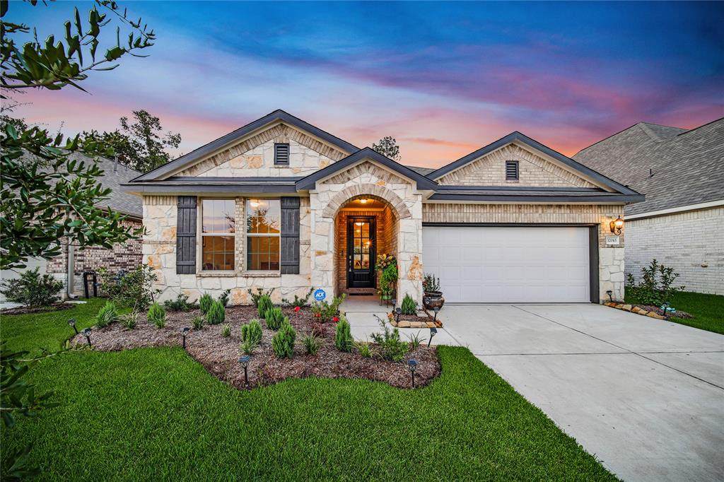 32043 August Woods Way - Photo 1