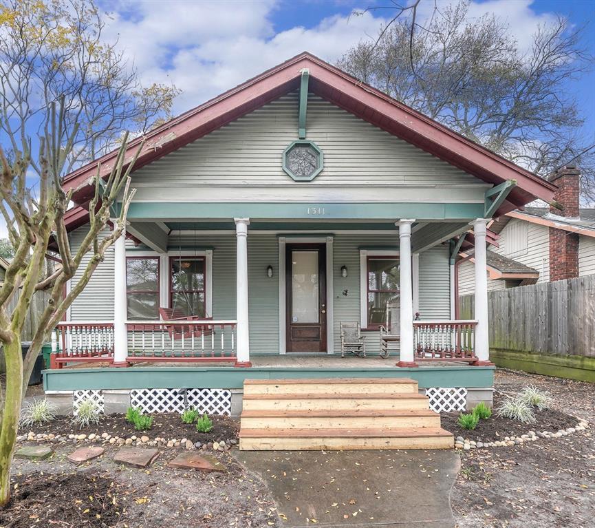 1311 Bomar Street - Photo 1