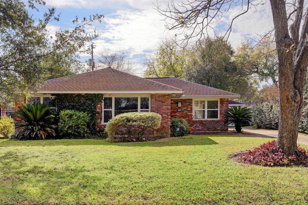 3507 Broadmead Drive - Photo 1