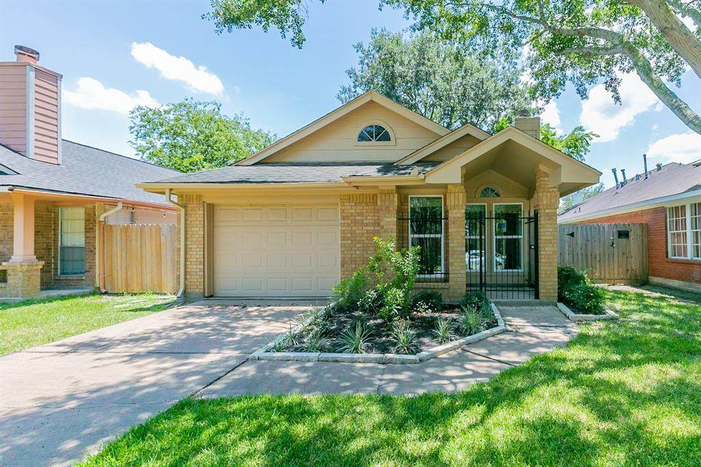 2055 Greencrest Drive - Photo 1