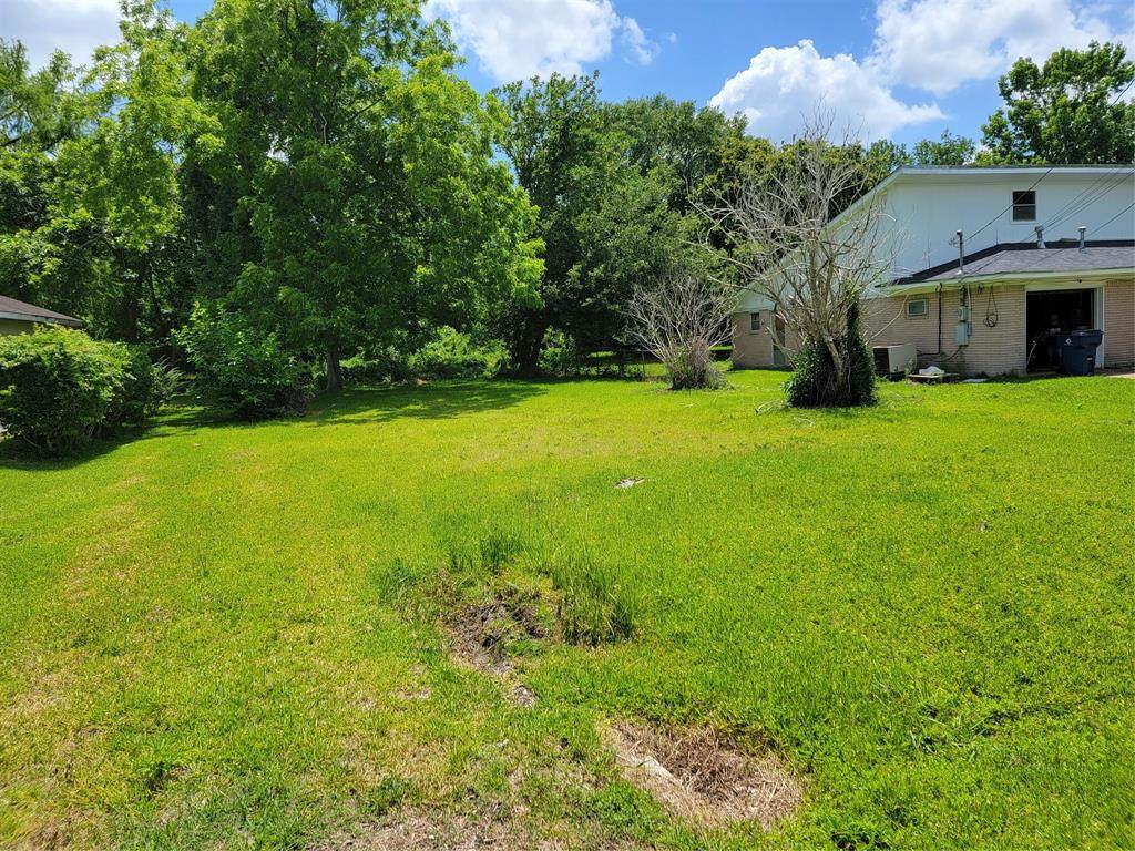 621 Vionett Lane - Photo 1