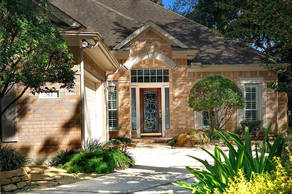 43 Surrey Run Place - Photo 1