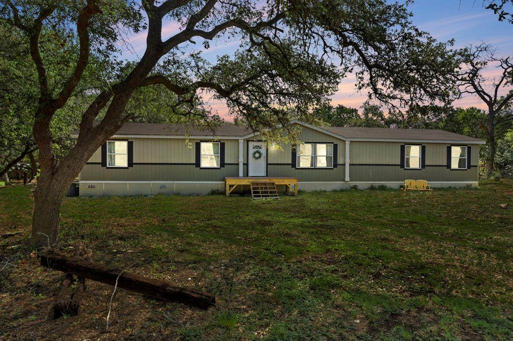 600 Jennifer Lane - Photo 1