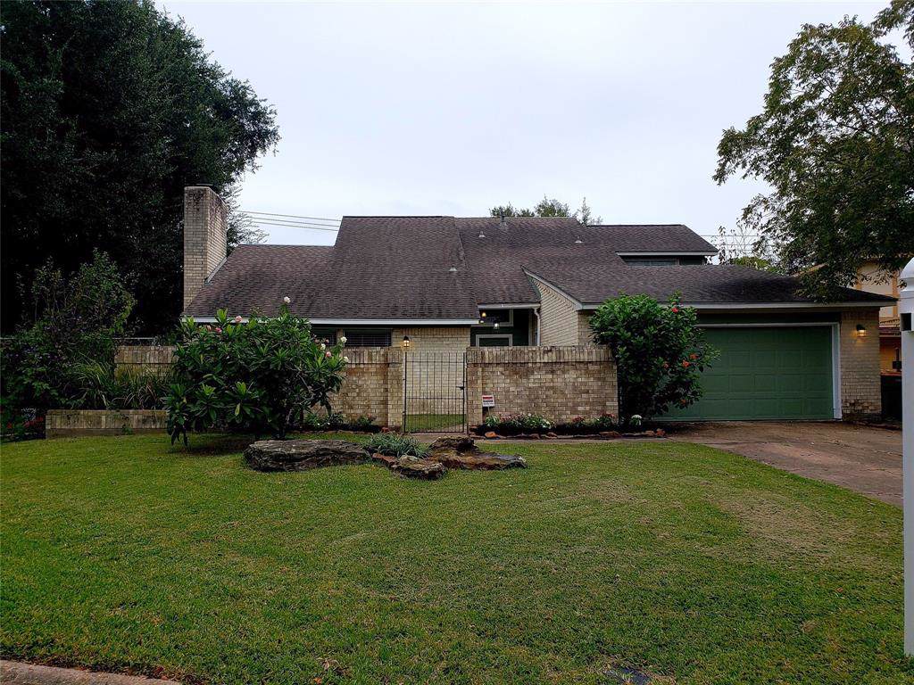 2704 Shady Creek Drive - Photo 1