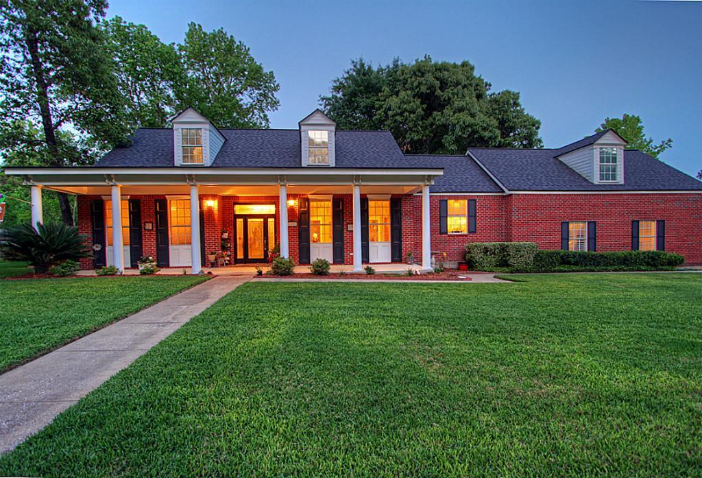 1104 Tielway - Photo 1