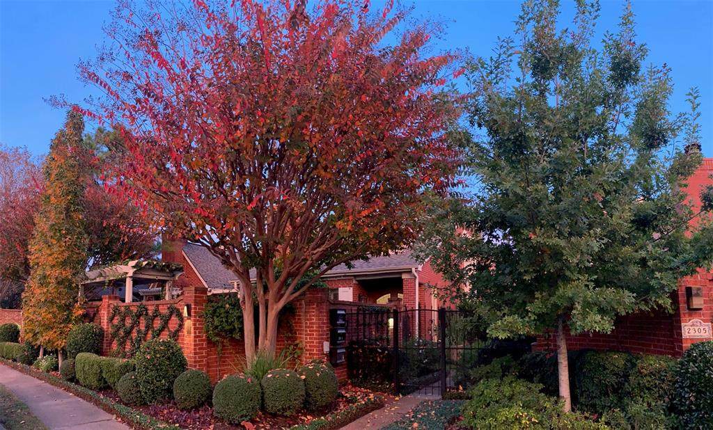 2301 Potomac Drive - Photo 1
