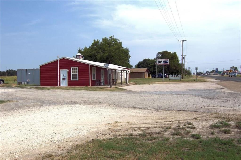 138 Vw Goodwin Boulevard - Photo 1