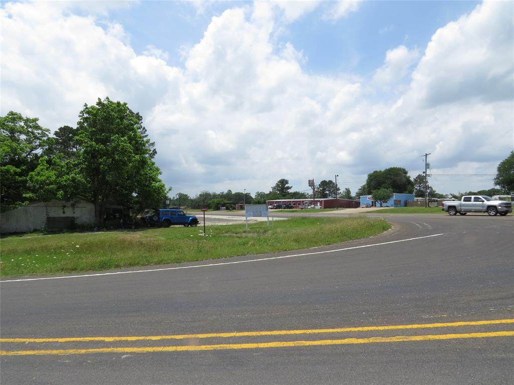 3692 Hwy 19 - Photo 1