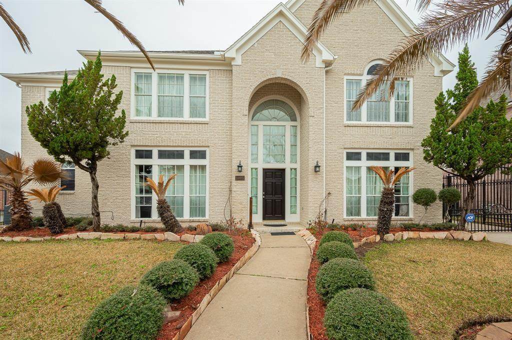 10027 Park Meadow Drive - Photo 1