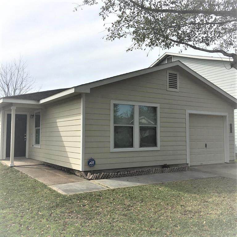 20131 Pioneer Ridge Drive - Photo 1