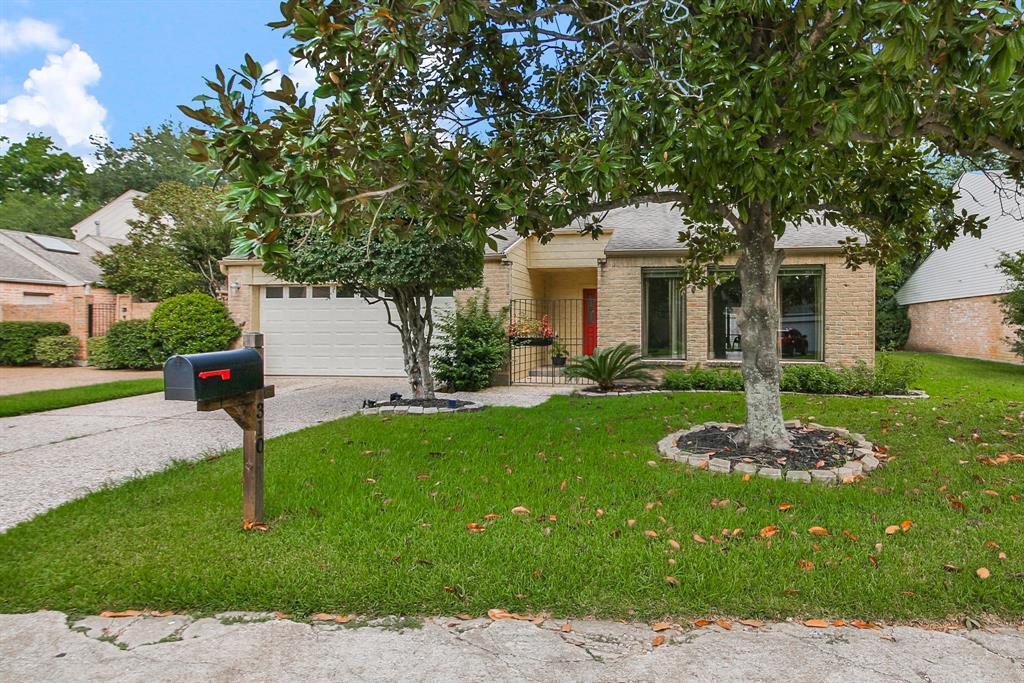 310 Fair Harbor Lane - Photo 1