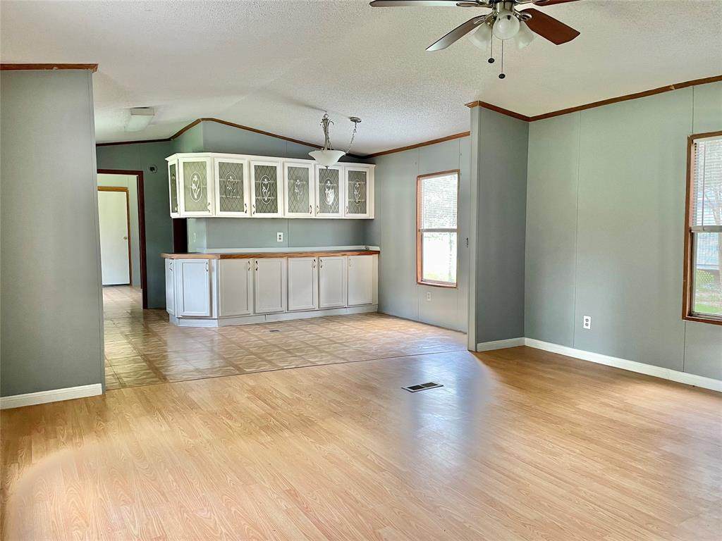 21008 Trinity Way - Photo 1