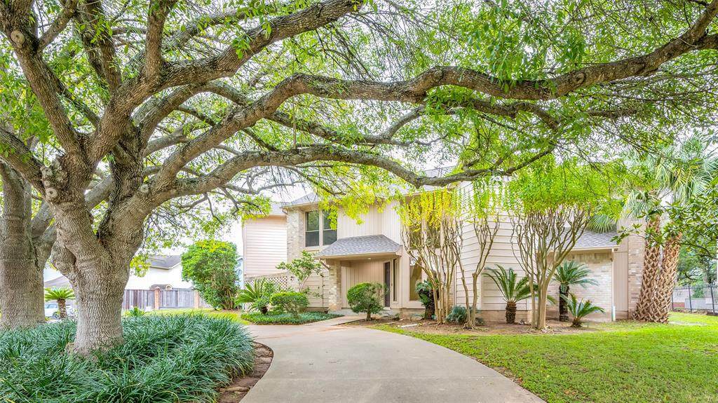 214 Kirkwood Court - Photo 1