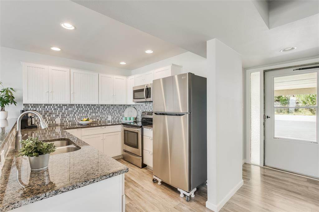 3216 Poe Cove - Photo 1