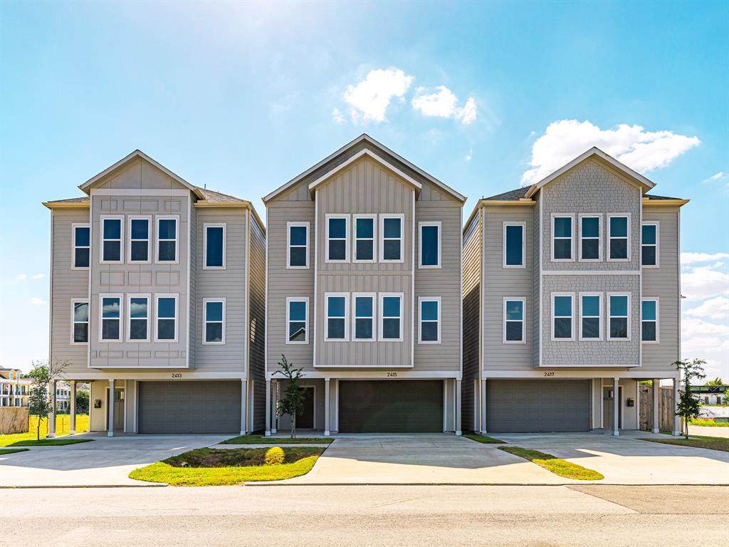 2415 Rutland Street - Photo 1