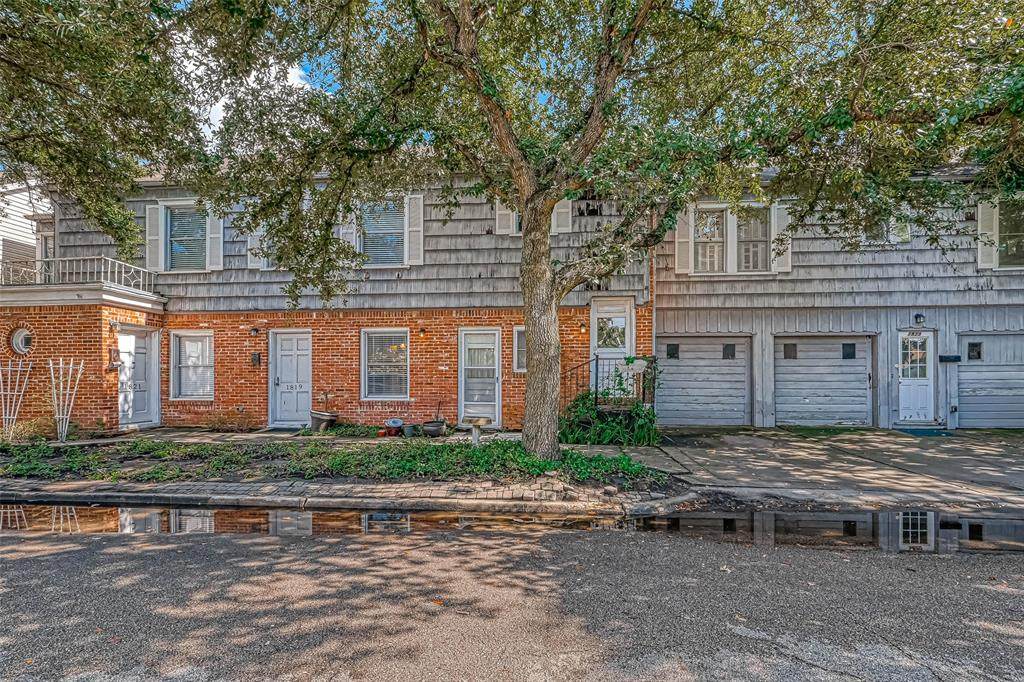 1821 Vassar Street - Photo 1