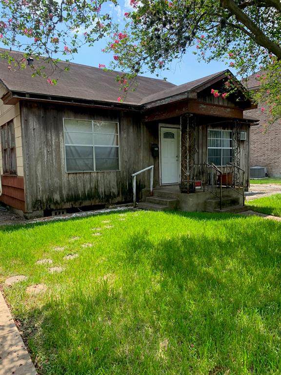 7734 Kingsley Street - Photo 1