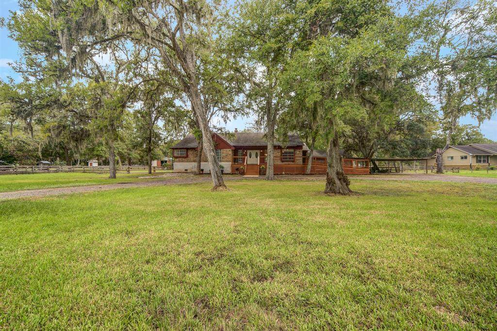 7019 Oak Lane - Photo 1