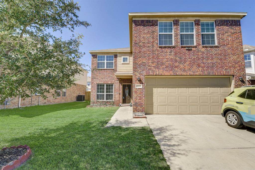 5023 Forest Hurst Drive - Photo 1